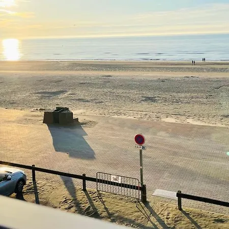 Apartment Vue Frontale Mer, 4 Personnes Bray-Dunes